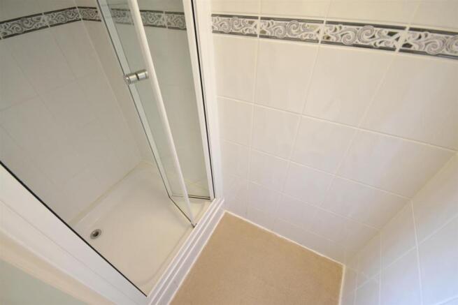 Shower Room.jpg