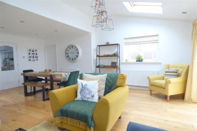 Living Room d
