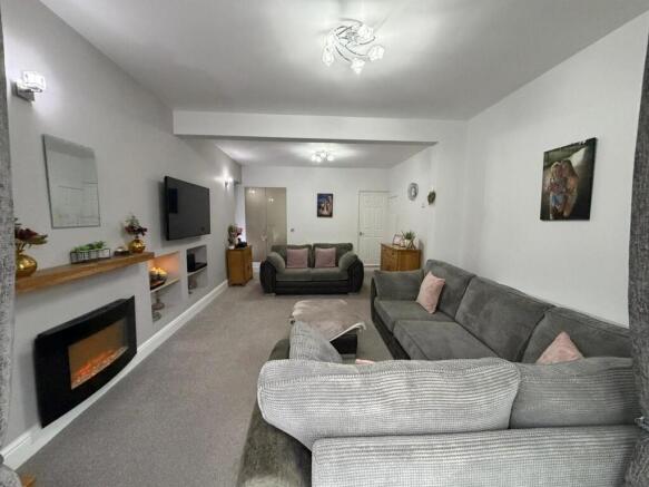 20251127_124916000_iOS 2.jpg