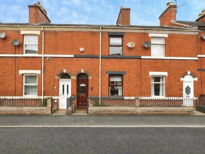 Southbank Street, Leek, Staffordshire, ST13 5LN