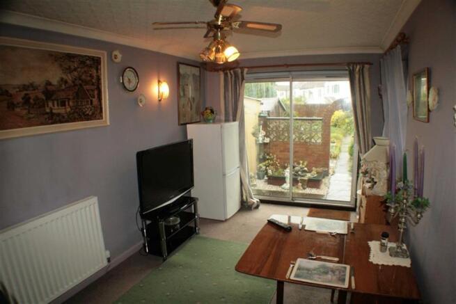 DINING ROOM/ BEDROOM