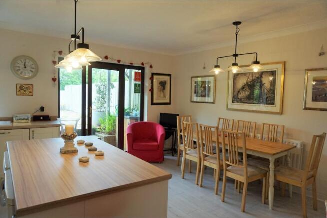 Kitchen/Family Room