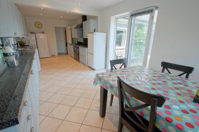 Kitchen/family room