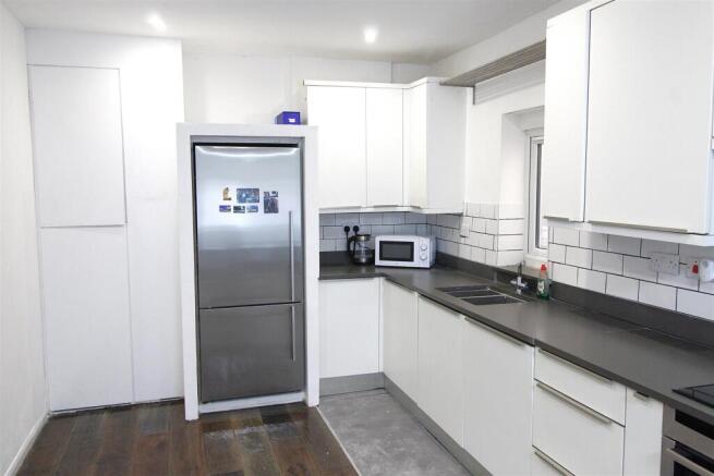 Kitchen 1.3.JPG