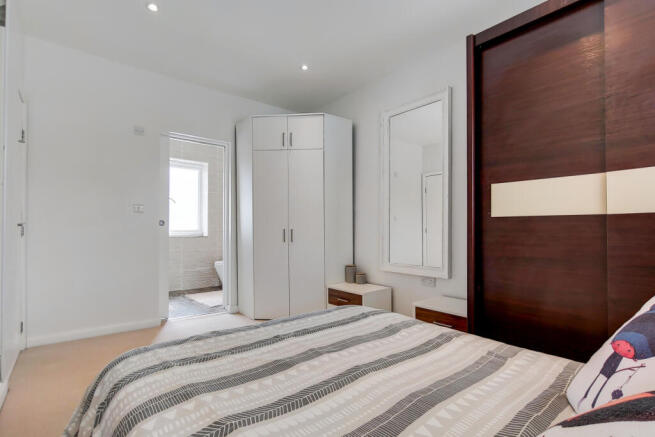 9_Main Bedroom-1.jpg