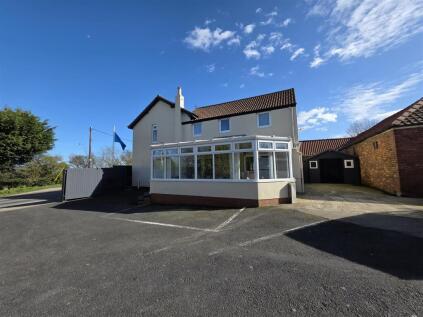Valentinos, Moor Road, Hunmanby
