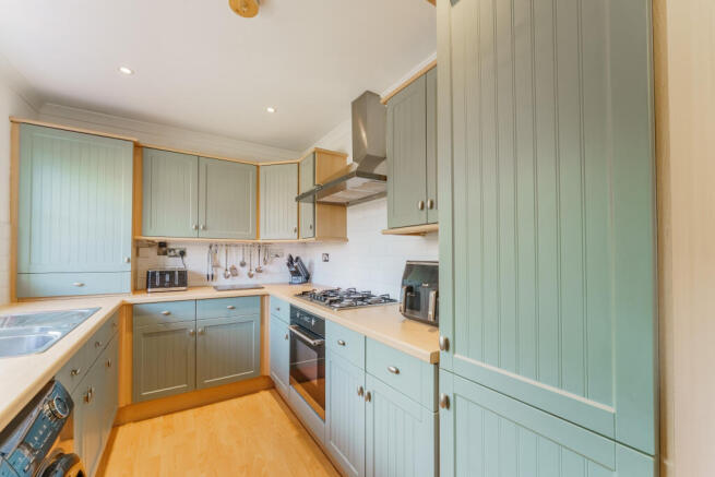 3 bed Semi-Detached for sale Image 5