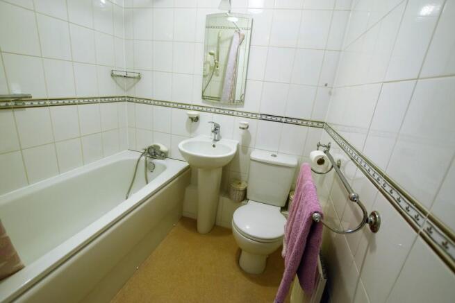 Photo 10