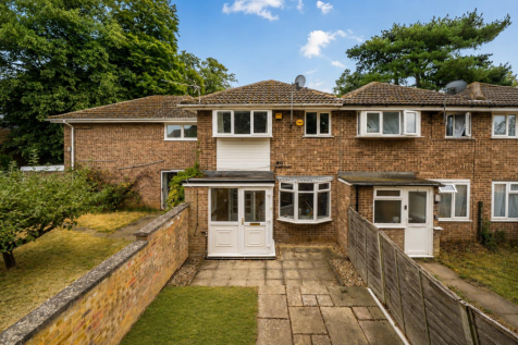Regency Close, Weedon, NN7
