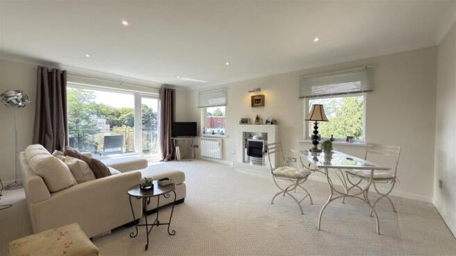 Photo 22-08-2025, 13 50 00.jpg