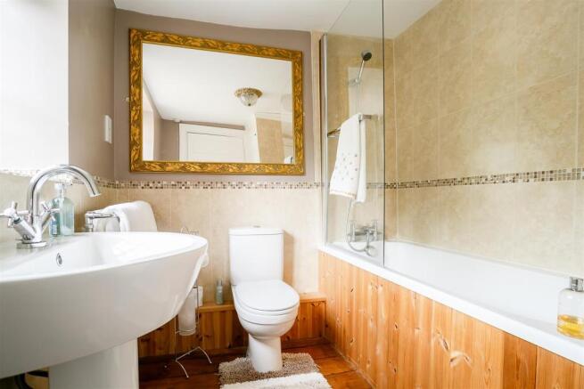 8299564-interior29.jpg