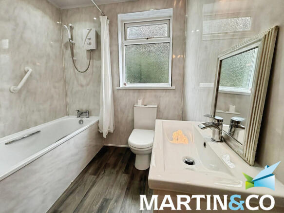 1 bed Terraced to rent Image 7
