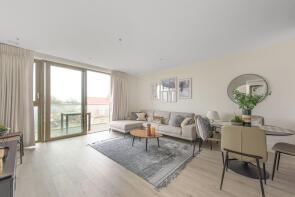 Flat 20, 1 Lyon House, Chaplin Drive, Barnet EN4 0FH