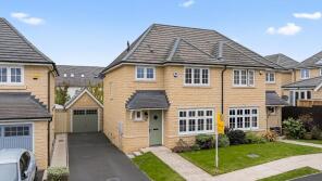 12, Bletchley Court, Horsforth, Leeds LS18 4FE