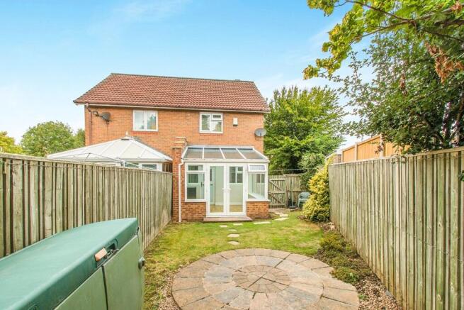 2 bed Semi-Detached to rent Image 7