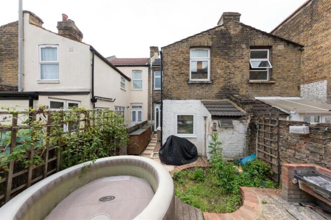 Ramsay Road E7