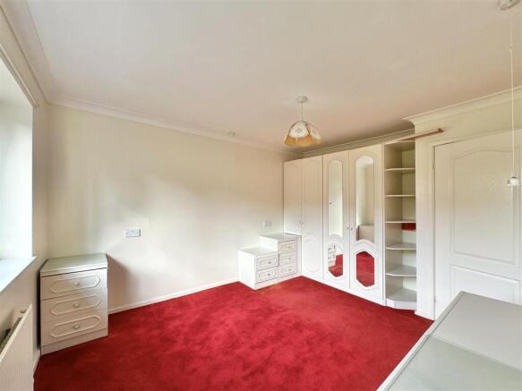 Bedroom  1.jpg