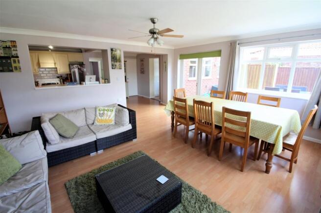 dining day room
