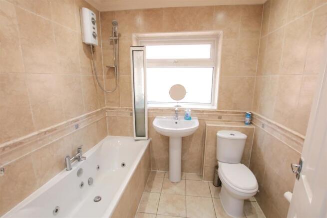 HOUSE BATHROOM