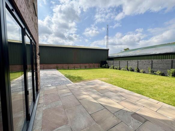 Patio & Garden