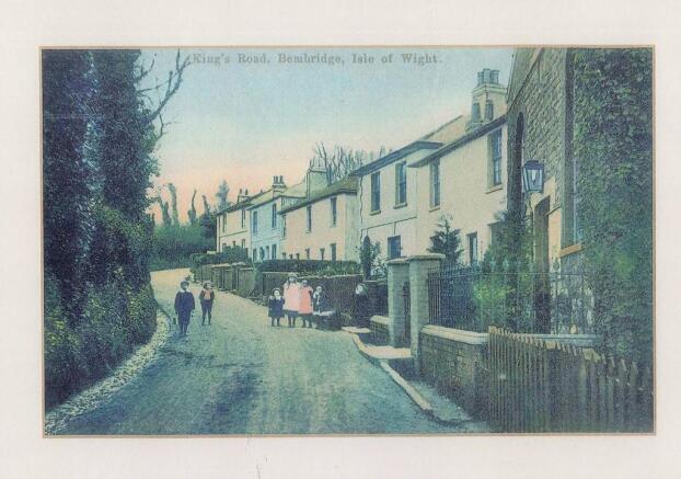 Bay Cottage aroun...