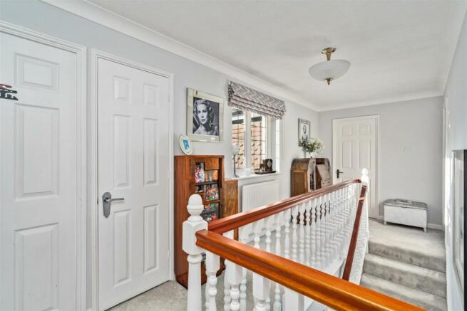 30 Buckminster Drive-20_lo.jpg