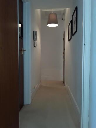 hallway2.jpg