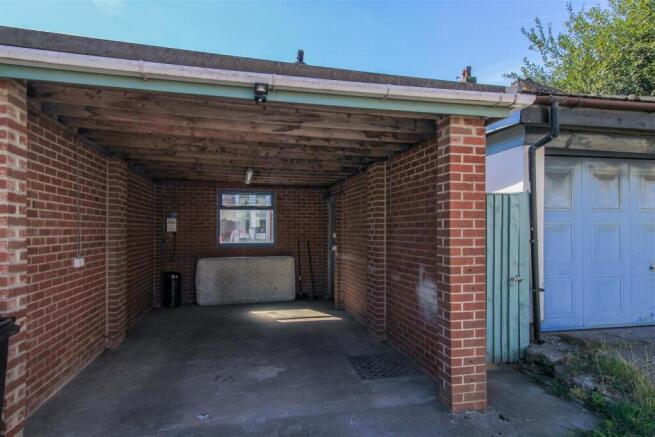 2 bed Semi-Detached for sale Image 11