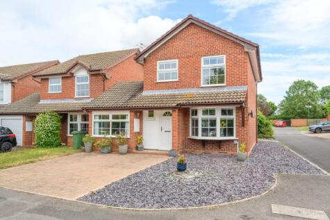 Thorneycroft Close, Walton-on-Thames, KT12