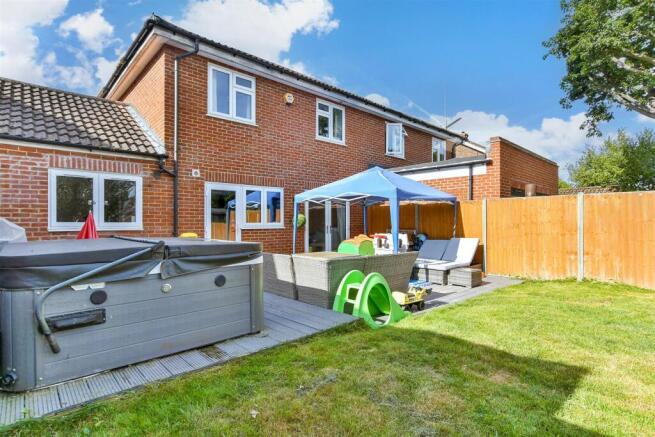 Patio / Decking