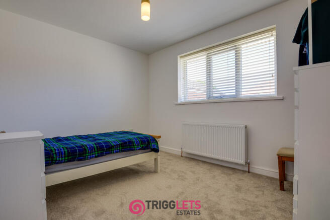 2 bed Detached Bungalow for sale Image 11