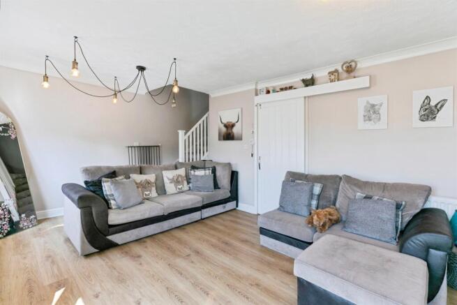 3 bed Detached for sale Image 6