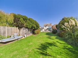 22, Hengistbury Road, Bournemouth BH6 4DQ