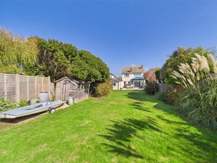 Hengistbury Road, Hengistbury Head, Bournemouth, Dorset, BH6