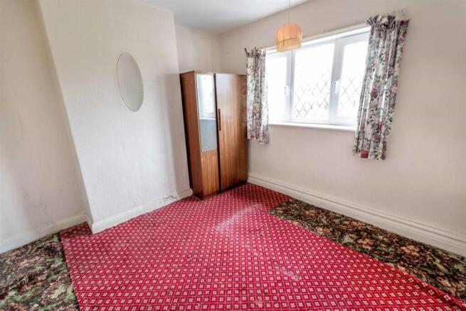 3 bed Semi-Detached for sale Image 8