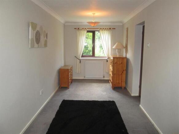 25 upper wood bed 3 