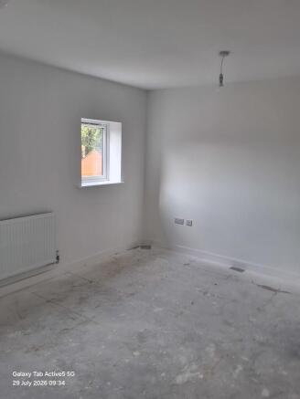3 bed Semi-Detached to rent Image 11