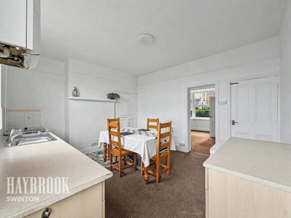 2 bed Terraced for sale Image 4