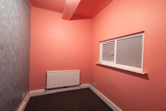 5 bed Terraced for sale Image 7