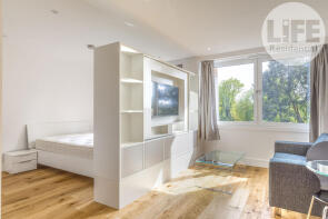 Flat 46, 68 Riverdale House, Molesworth Street, Ladywell, London SE13 7LW