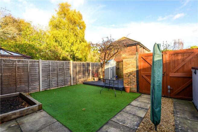 Garden/Driveway