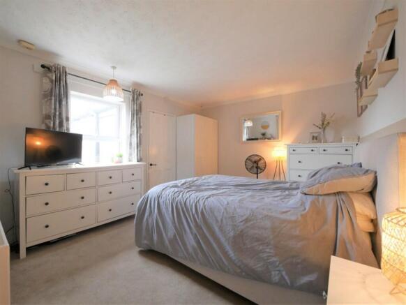 BEDROOM1 1