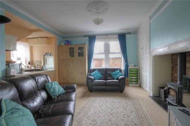 Living Room Pic 2