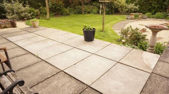 Rear Gardens (4)