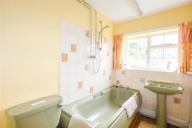 2 bed Terraced for sale Image 7