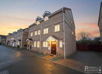 Phoenix Close, Peterborough, PE2