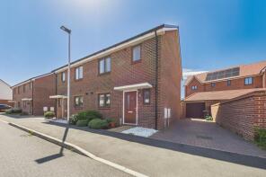 45, Quiller Avenue, Reading RG2 9UA