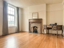 23, Telford Court, Streatham Hill, London SW2 4RH