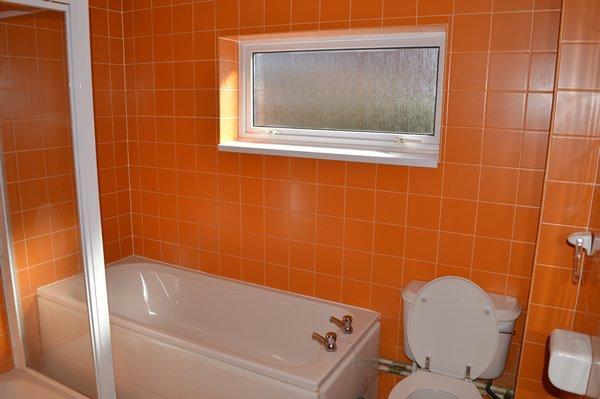 bath & shower room