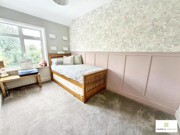 2 bed Terraced for sale Image 6